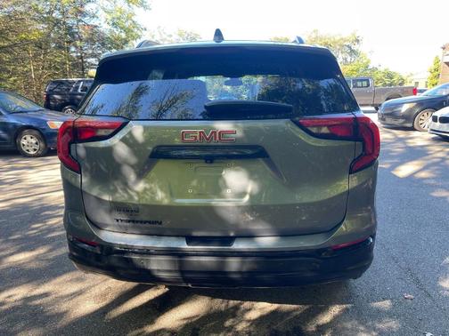2021 GMC Terrain SLT
