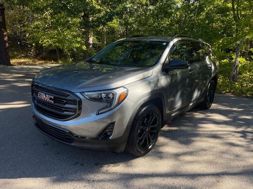2021 GMC Terrain SLT