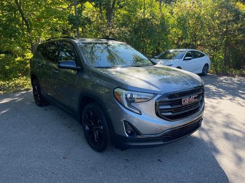2021 GMC Terrain SLT