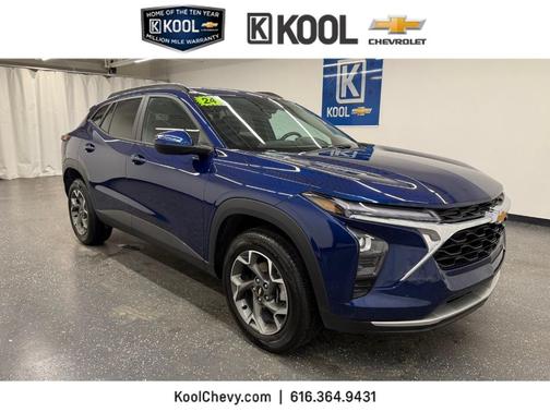 Blue Glow Metallic 2024 Chevrolet Trax LT