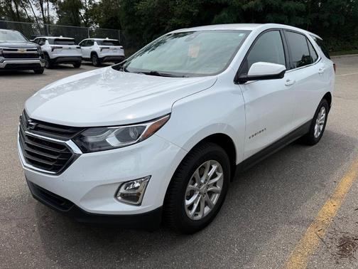 Summit White 2020 Chevrolet Equinox 2LT