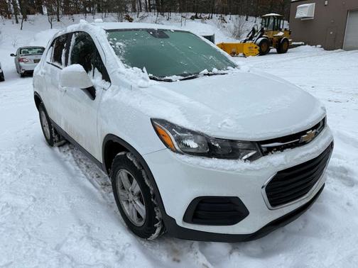 2022 Chevrolet Trax LS