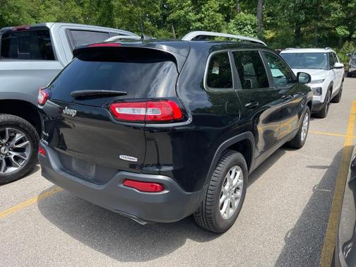 2017 Jeep Cherokee Latitude