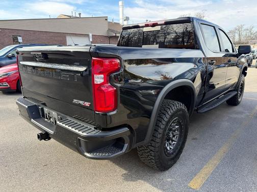 2024 Chevrolet Silverado 1500 ZR2
