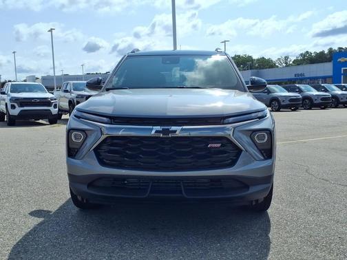 Sterling Gray Metallic 2026 Chevrolet Trailblazer RS