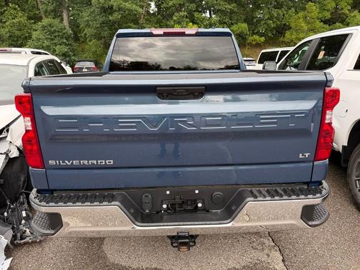 Lakeshore Blue Metallic 2024 Chevrolet Silverado 1500 LT