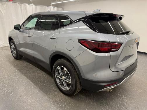 Sterling Gray Metallic 2025 Chevrolet Blazer LT