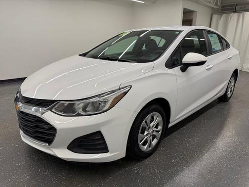 2019 Chevrolet Cruze LS