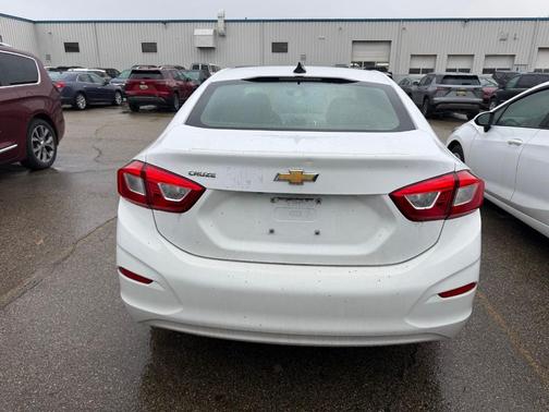 2019 Chevrolet Cruze LS