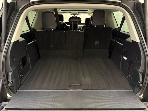 Oxford White 2025 Ford Expedition Max Platinum