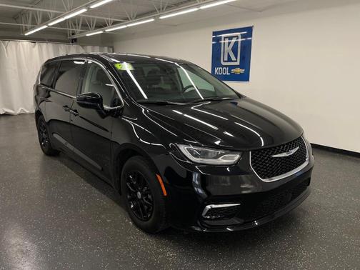 2024 Chrysler Pacifica Touring-L