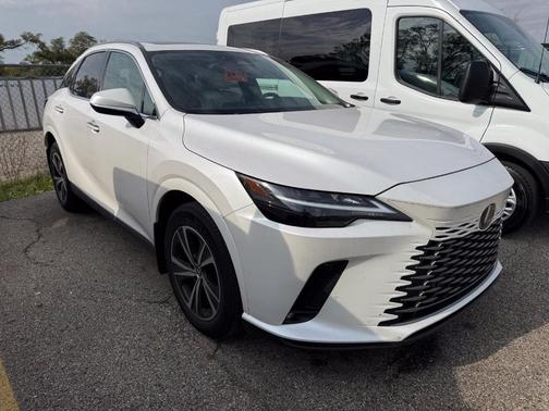 White Pearl 2023 Lexus RX 350 Premium