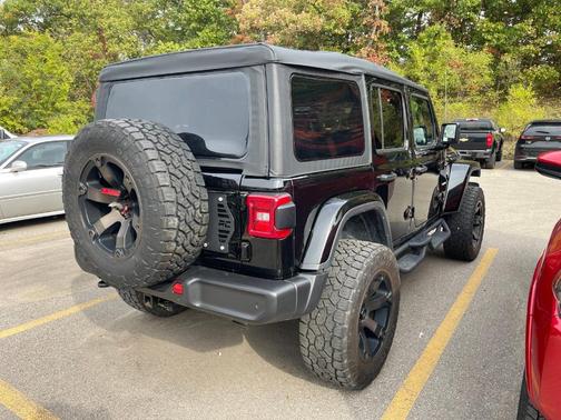 2022 Jeep Wrangler Unlimited Sahara