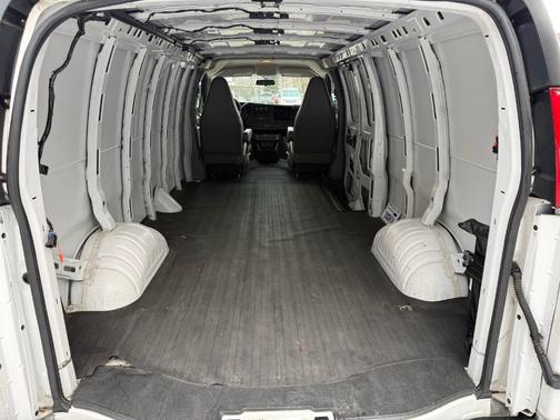 2021 Chevrolet Express 2500 Work Van