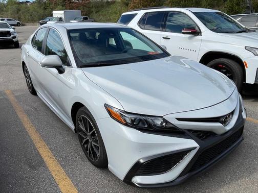 2023 Toyota Camry 