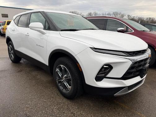 2025 Chevrolet Blazer LT