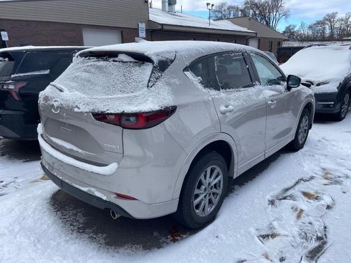 2025 Mazda CX-5 2.5 S Preferred Package