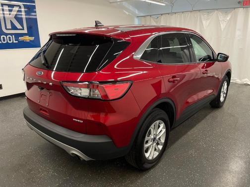 2021 Ford Escape SE