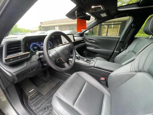 2023 Toyota Crown Limited