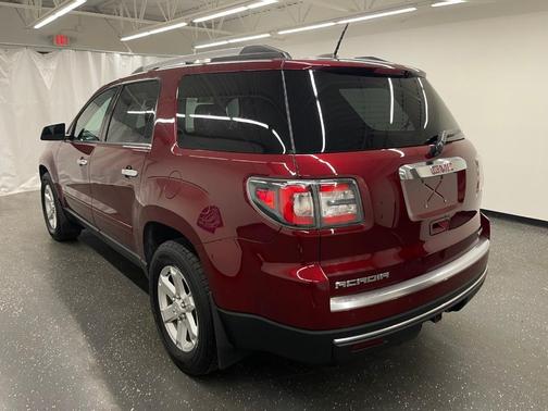 2016 GMC Acadia SLE-2