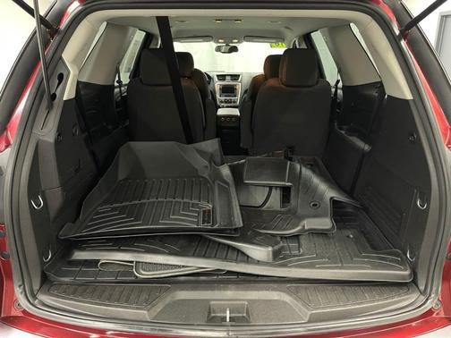 2016 GMC Acadia SLE-2