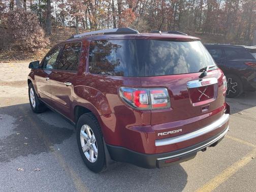 2016 GMC Acadia SLE-2