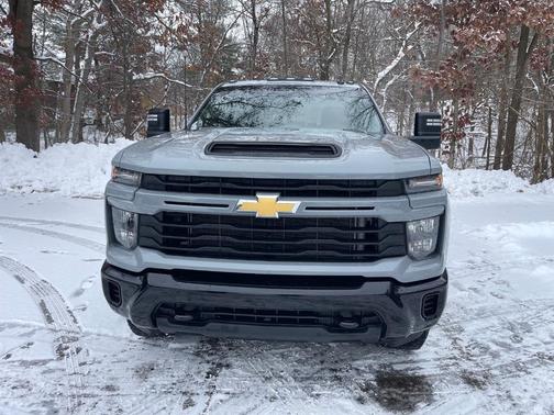 2024 Chevrolet Silverado 2500 Custom