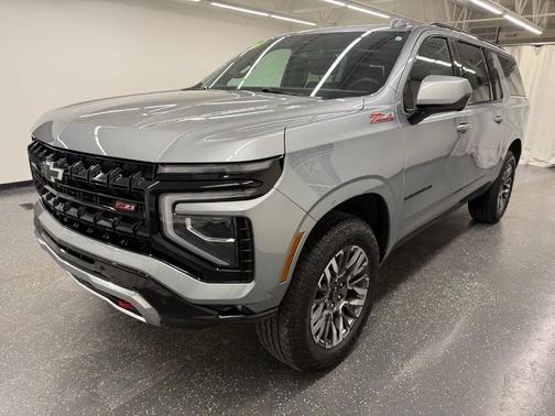 2025 Chevrolet Suburban Z71