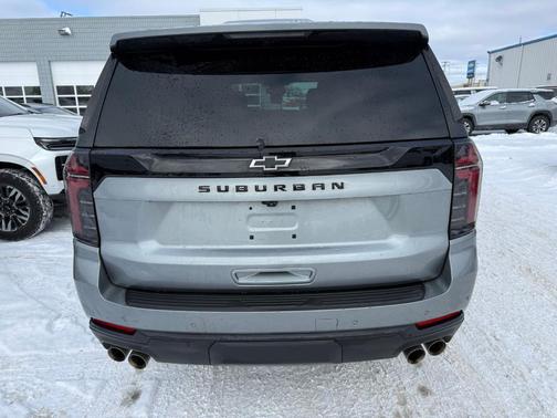 2025 Chevrolet Suburban Z71