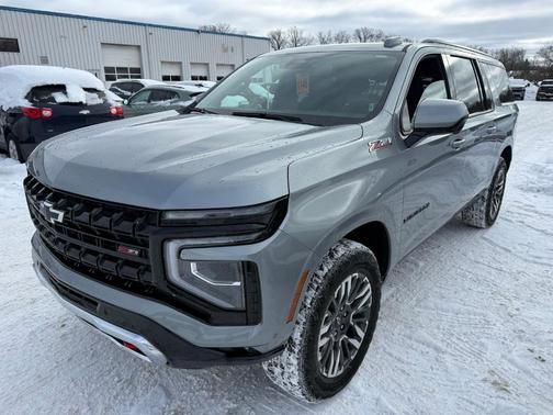 2025 Chevrolet Suburban Z71