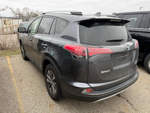 2018 Toyota RAV4 Hybrid XLE