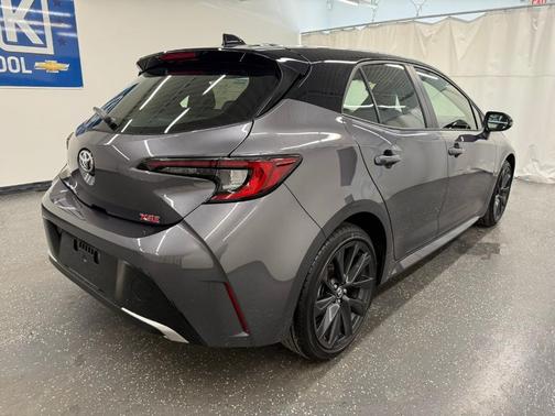 Magnetic Gray Metallic 2026 Toyota Corolla Hatchback XSE
