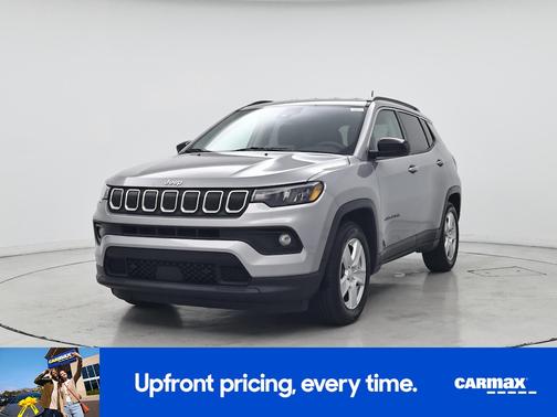Silver 2022 Jeep Compass Latitude