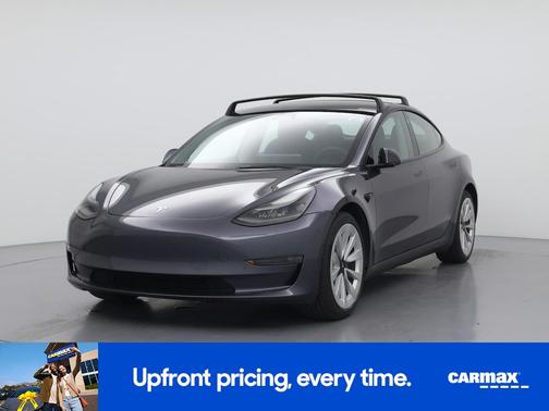 Blue 2022 Tesla Model 3