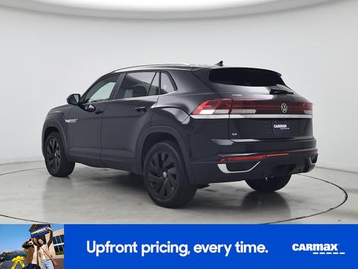 2024 Volkswagen Atlas Cross Sport SE w/Tech