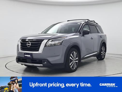 2022 Nissan Pathfinder Platinum