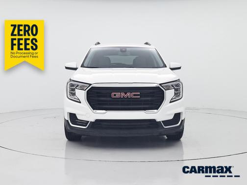 White 2022 GMC Terrain SLE
