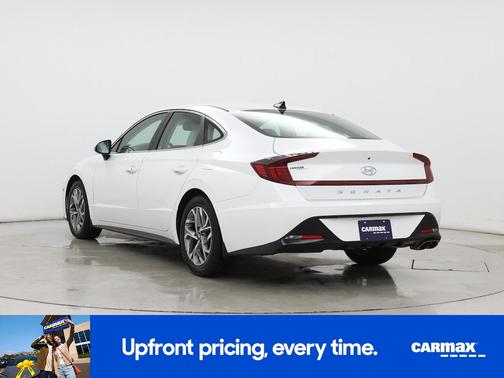 White 2022 Hyundai SONATA SEL