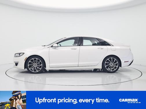 White 2017 Lincoln MKZ Reserve