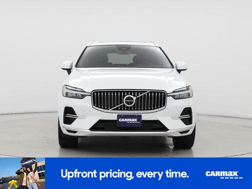 2023 Volvo XC60 Recharge Plug-In Hybrid T8 Plus Bright Theme