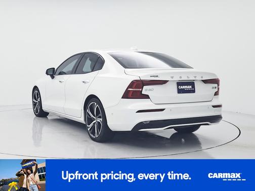 White 2024 Volvo S60 B5 Ultimate Dark Theme