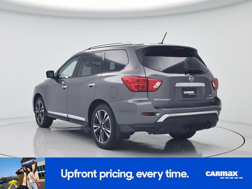 Gray 2017 Nissan Pathfinder Platinum
