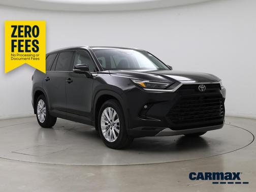 Black 2024 Toyota Grand Highlander Platinum