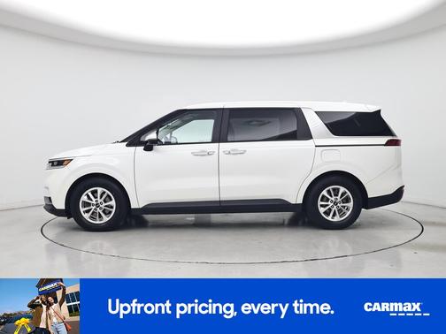 2022 Kia Carnival LXS