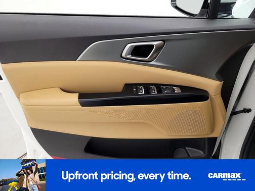 2022 Kia Carnival LXS