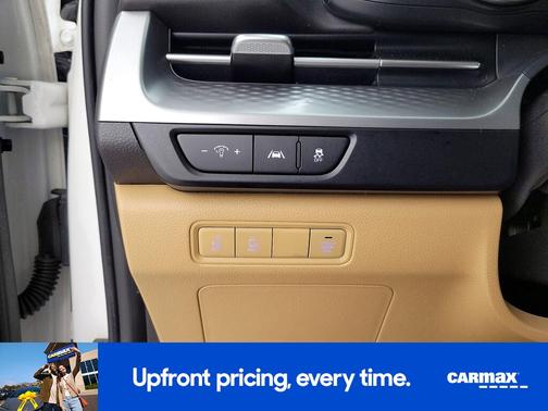 2022 Kia Carnival LXS