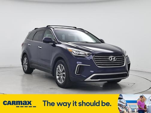 2017 Hyundai SANTA FE SE