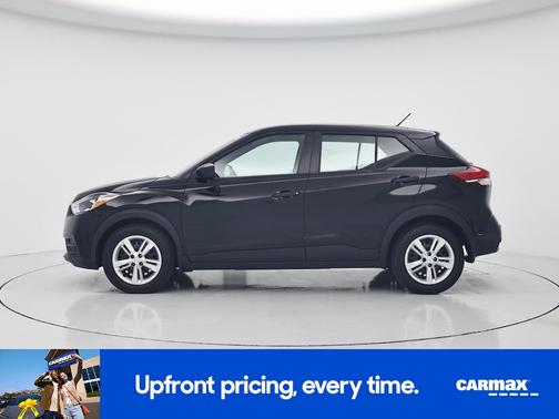 Black 2020 Nissan Kicks S