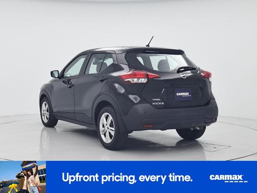 Black 2020 Nissan Kicks S