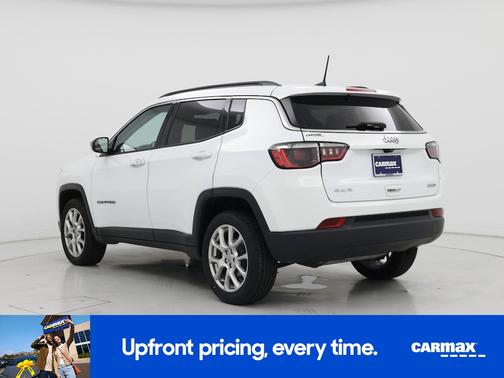 2022 Jeep Compass Latitude Lux